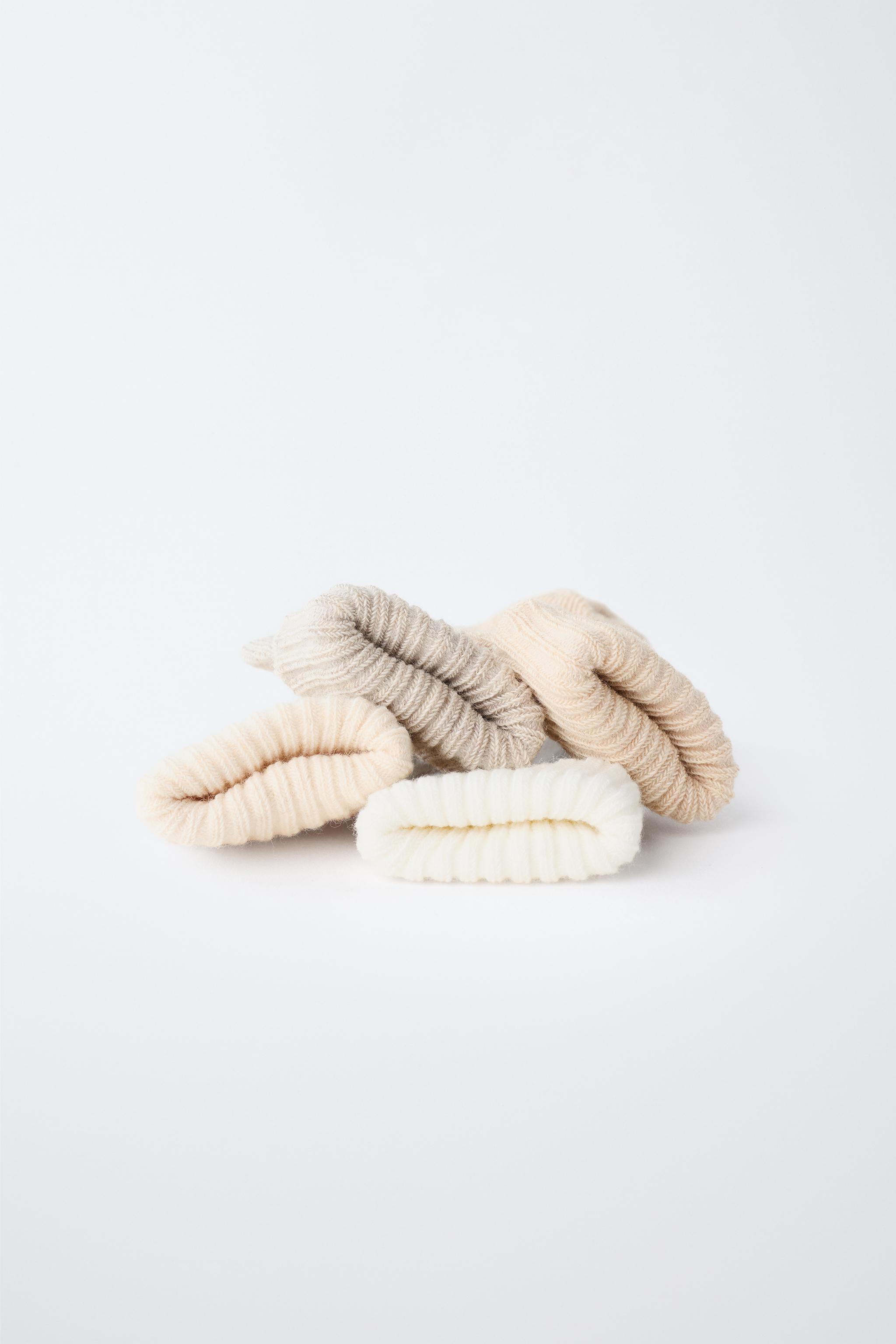 FOUR-PACK OF RIBBED SOCKS WITH BOX